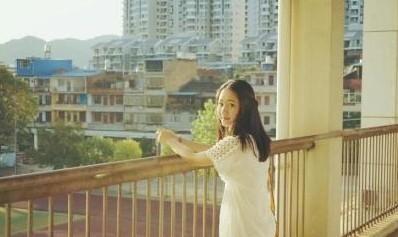 女神老师来袭:厦门萝莉PK<em>川师</em>小刘诗诗(图)_大