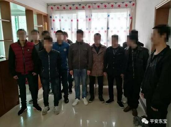 了解情况后,派出所值班领导高度重视,立即安排社区民警根据朱某父亲