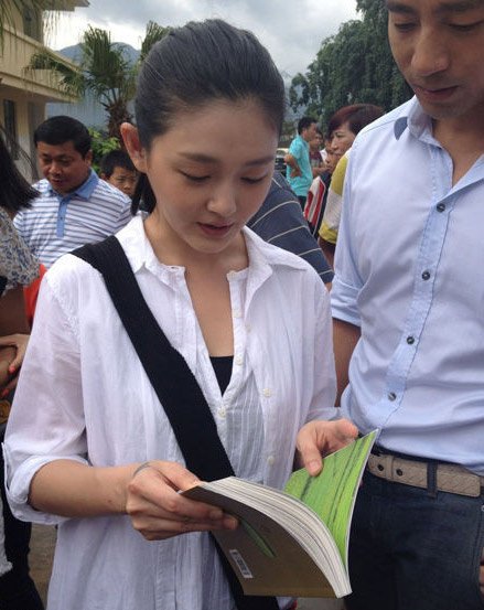 大s汪小菲赴云南做慈善 结婚1年最想要孩子