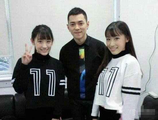 <em>复旦双胞胎姐妹</em>校花走红 最新生活照曝光(图)_