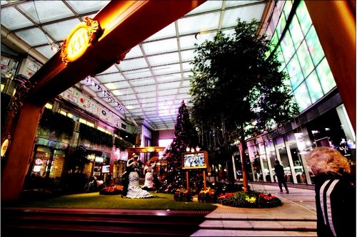 感受浮光掠影飞舞 香港K11购物艺术馆