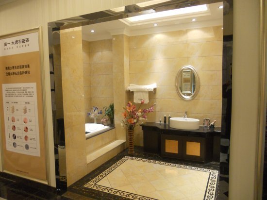 简一大理石瓷砖单片低至90元\/片 辨真假赢免单