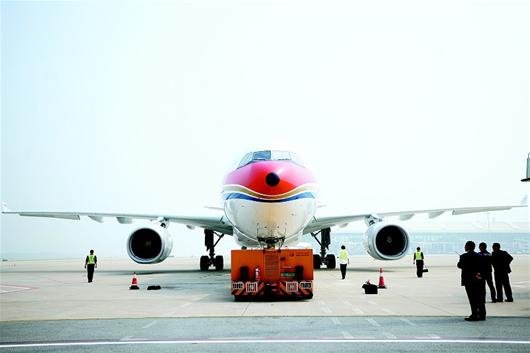 中西部首条直飞北美洲际航线开通 武汉直飞美
