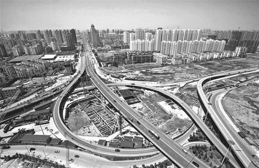 交通专家强烈建议:换乘枢纽应与地铁同步建设