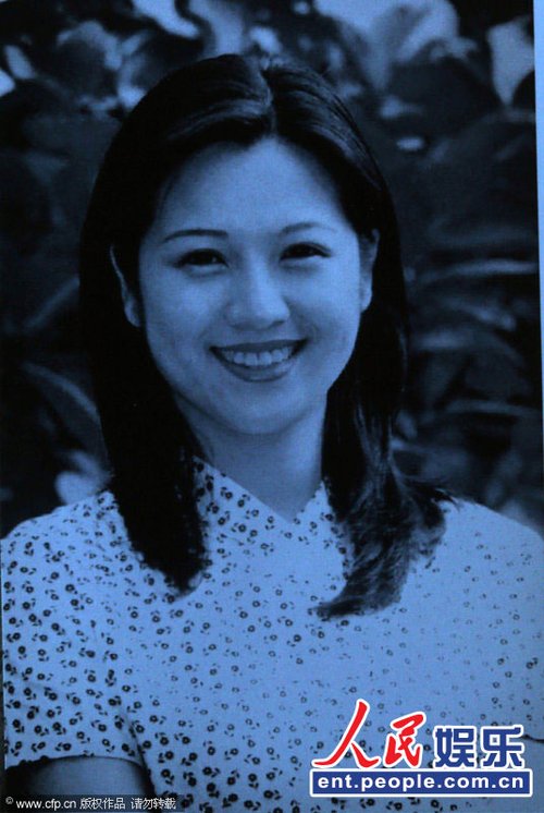 央视女主播王欢患癌去世 撒贝宁前女友悲痛泪