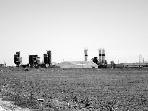 华能延安电厂难越“政策红线”搁浅三年欲“求生”