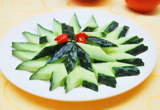 小鸡a小鸡推荐吃夏日养生3款青瓜排骨菜品炖青瓜怎么炖好吃图片