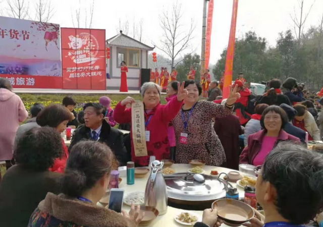 宜昌2019年人口_...《十万个为什么》的内容.-湖北宜昌 惠民 套餐 送下乡 为民服(3)