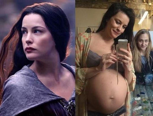 丽芙·泰勒挺7月孕肚 豪气脱衣露<em>蕾丝</em>小<em>内裤</em>_