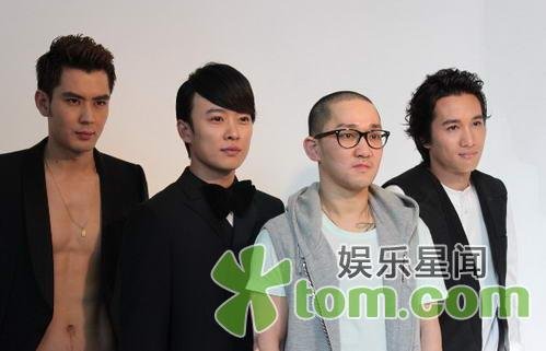 Fresh.M韩国筹拍新写真 被调侃最会卖色