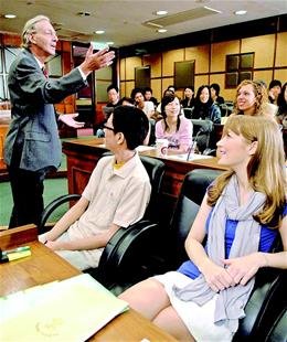 港大与剑桥大学联合招生 无高考成绩也可报考