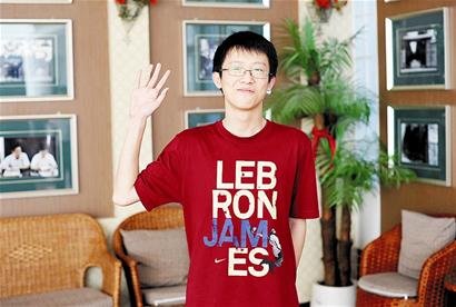 武汉中考状元靠放养 父母称惭愧(图)_新闻中