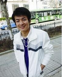 武汉理工大男生考试前离校出走 姐姐揪心哭诉