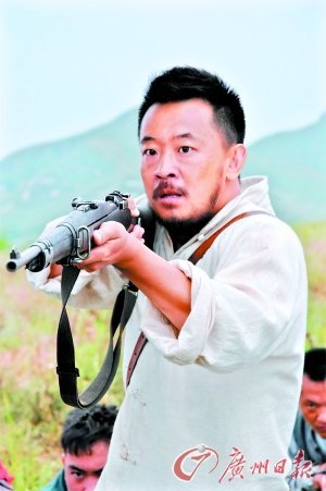 《番号》打造战争版春晚 黄海波耍嘴皮抖包袱