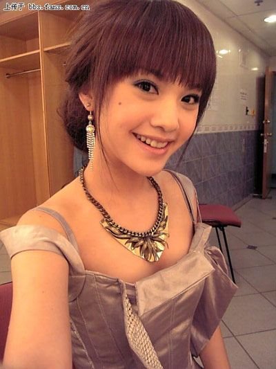 <em>Hold住姐</em>晒自拍 大婶变尤物_大楚网_<em>腾讯网</em>