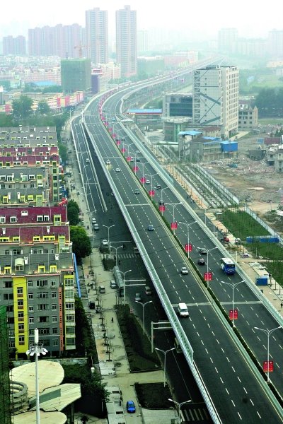 大武汉复兴站稳中部中心 有条件建成超大城市