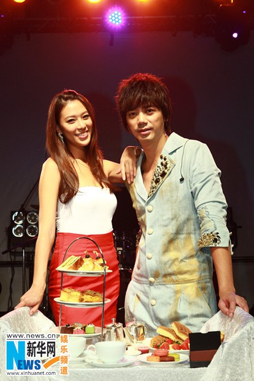 信《<em>黎明之前</em>》演唱会彩排 <em>美女</em>林又立站台助