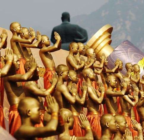 打架涨价诓你没商量 中国12大坑爹景区