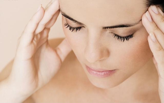 眼前突然发黑怎么回事?心跳太慢惹的祸