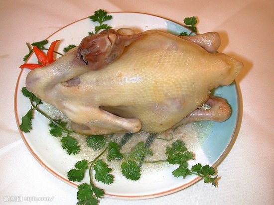 重庆餐馆应对H7N9:吃鸡若感染最高赔60万