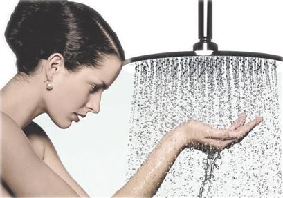 洗澡洗出乳腺癌？早期症状你造吗