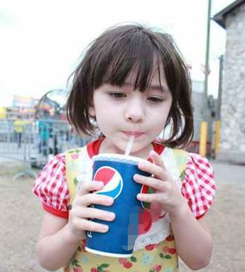 孩子常喝甜饮料的七个危害