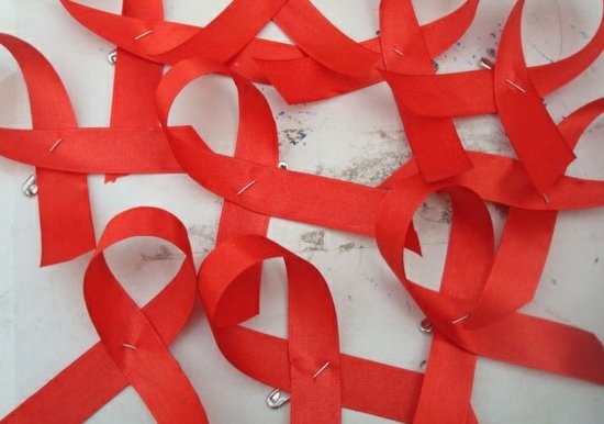 美研究发现:艾滋病病毒入侵 人体会报警