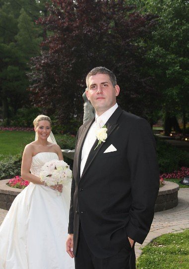 专家:别将30岁不结婚才违法当笑话看