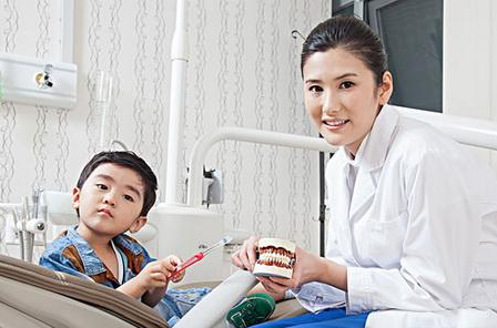 矫正宝宝牙齿 别错过最佳时机 以免影响健康