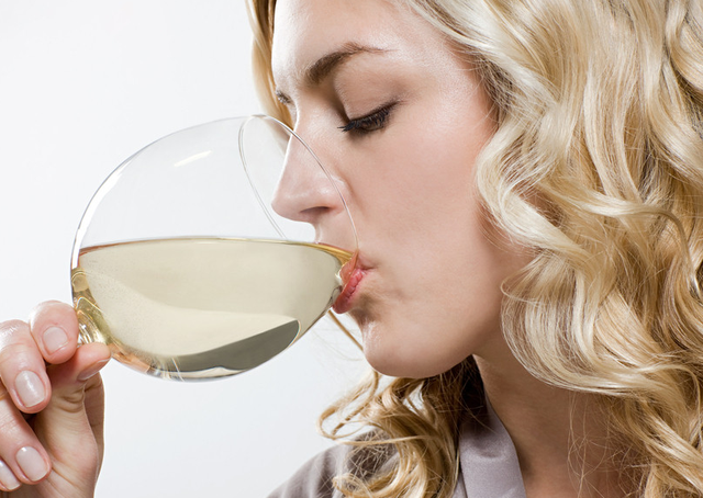 心理保健：饮酒的习惯可以揭示人的性格