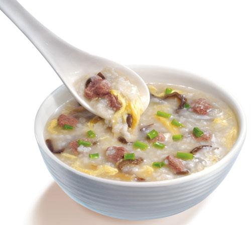生姜羊肉煮粥喝 一人也能轻松进补
