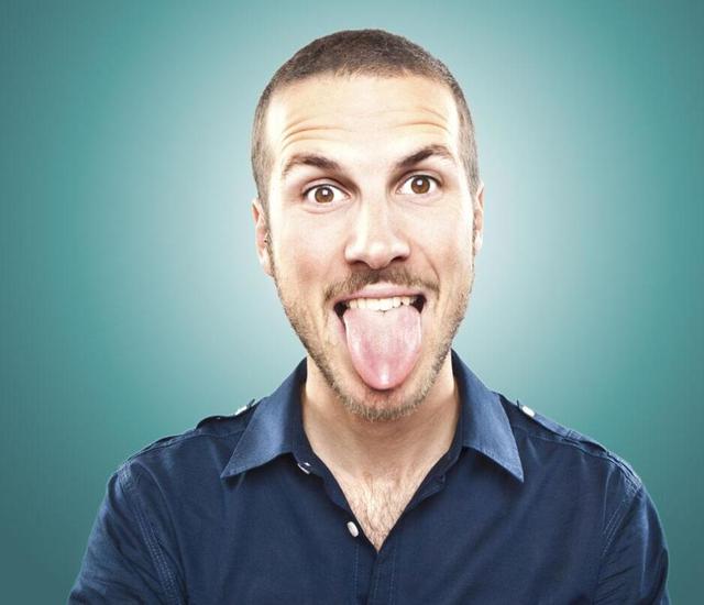 蚕豆划伤舌头致舌癌? 辨别口腔溃疡和舌癌_健康_腾讯网