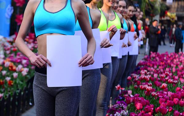 怎样练成流行的 A4腰 ?_健康_腾讯网