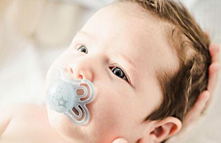 婴儿冬季护理 专家窝心八建议