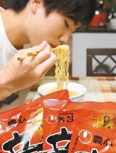 韩国辛拉面图片
