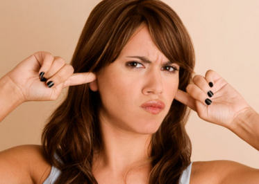 人体奥秘:洗澡后掏耳朵 易患外耳炎_健康_腾讯网