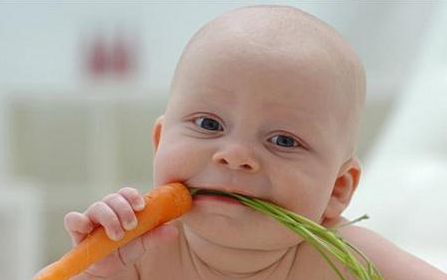 宝宝吃蔬菜 妈妈需要拿捏好个度
