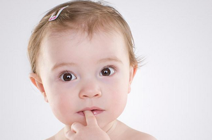 宝宝<em>头发为啥黄</em>?四招帮你搞定_育儿_腾讯网