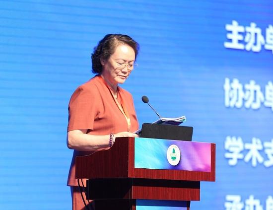 国家卫计委宣传司李浓副司长出席大会开幕式并参加2017基层慢病健康