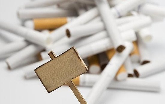 感冒发烧患者增加 提醒市民勿室内吸烟