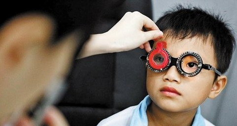中国半数有视力问题 近视总人数近5亿959 / 作者:疾控客服 / 帖子ID:160663