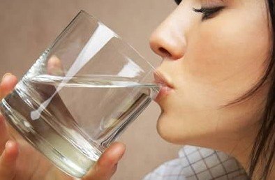 喝对水排毒！专家教你晨起第一杯水怎么喝