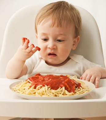 1岁半宝宝发育旺盛 饮食安排一览表