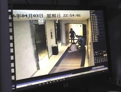 女子酒店内遭陌生男劫持 住酒店小贴士