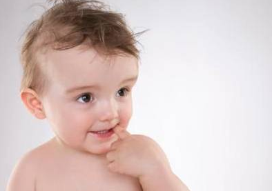 宝宝头发长不好 4个因素在搞鬼！