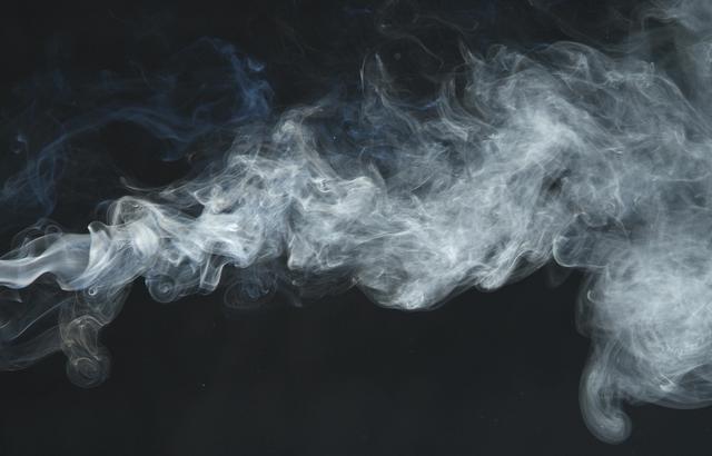 谨慎吸烟!三手烟可损伤肝脏和脑部组织