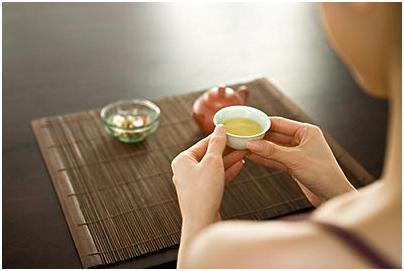 别让无知害了你 女性四时期不宜喝茶