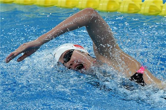 河北队获全国游泳冠军赛女子4X200米自由泳接