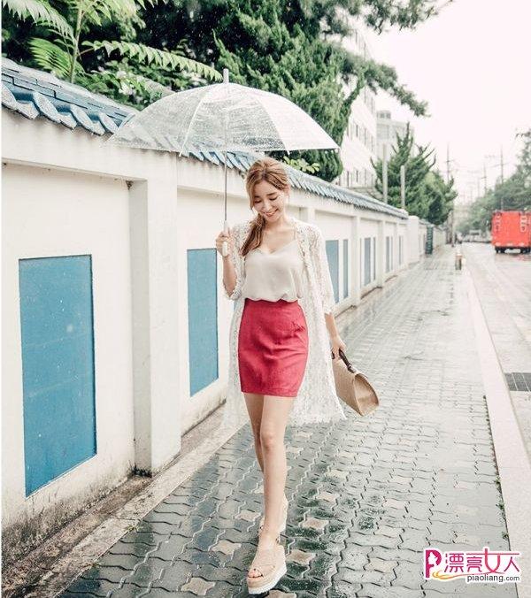 胸小穿什么衣服好看 穿对了衣服照样美死人_大