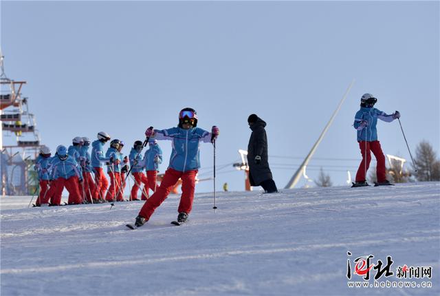 冬奥学校师生:逐梦冰雪 不负韶华